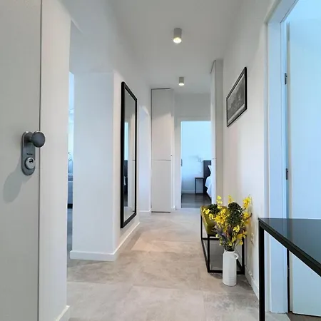 B&s Center Διαμέρισμα *